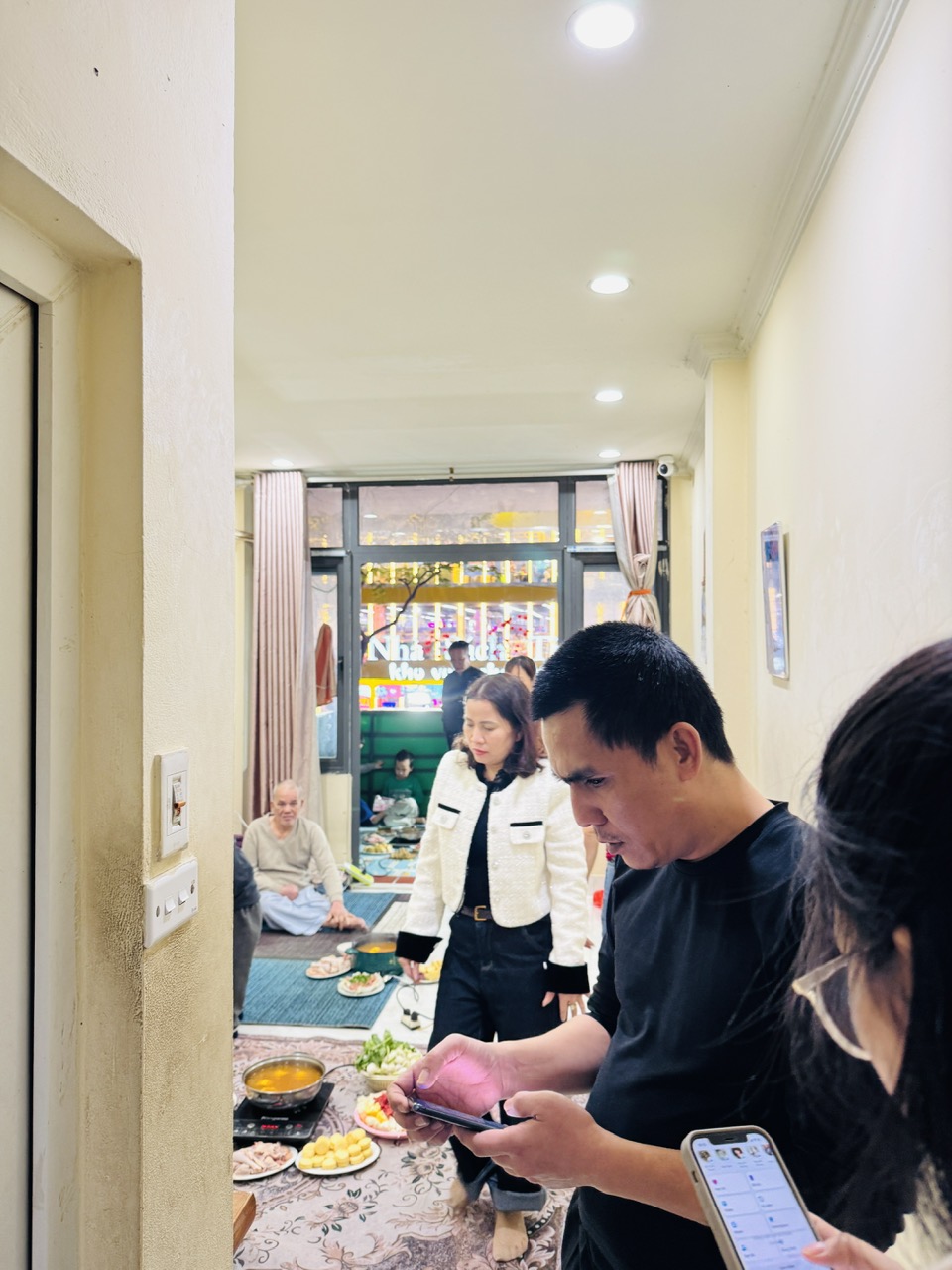 TÔI CHÍNH CHỦ CẦN CHO THUÊ NHÀ MẶT PHỐ XUÂN THUỶ - CẦU GIẤY, HÀ NỘI